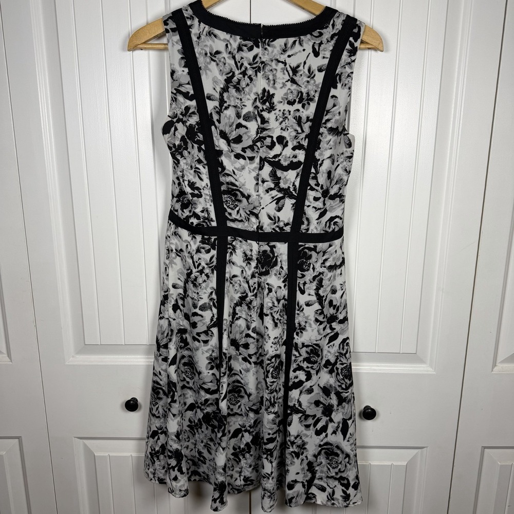 Talbots A Line Floral Black White Dress Sleeveless Lined Women's Size 6 - Picture 6 of 8